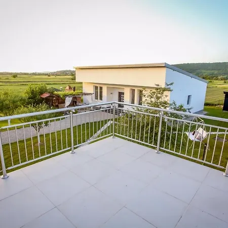 Villa Din Vila Donje Lohovo